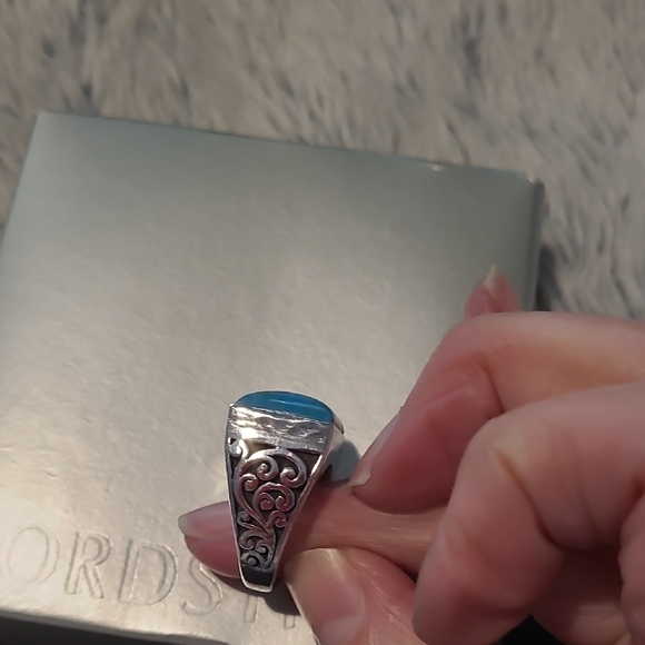 Lois Hill Rare Sterling and Turquoise Ring - Picture 5 of 10